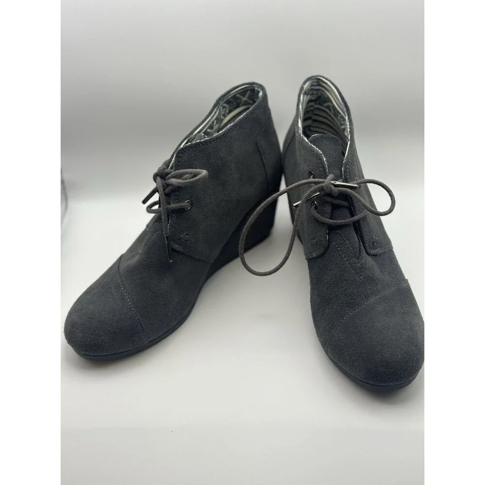 Toms Women’s 7 Suede Boot Forged Iron Gray Desert Wedge Kala Wedge Bootie